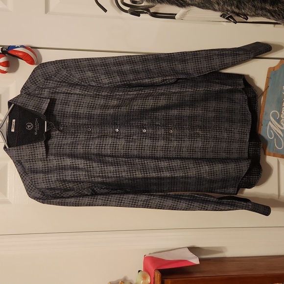Bugatchi button down top - Picture 1 of 4